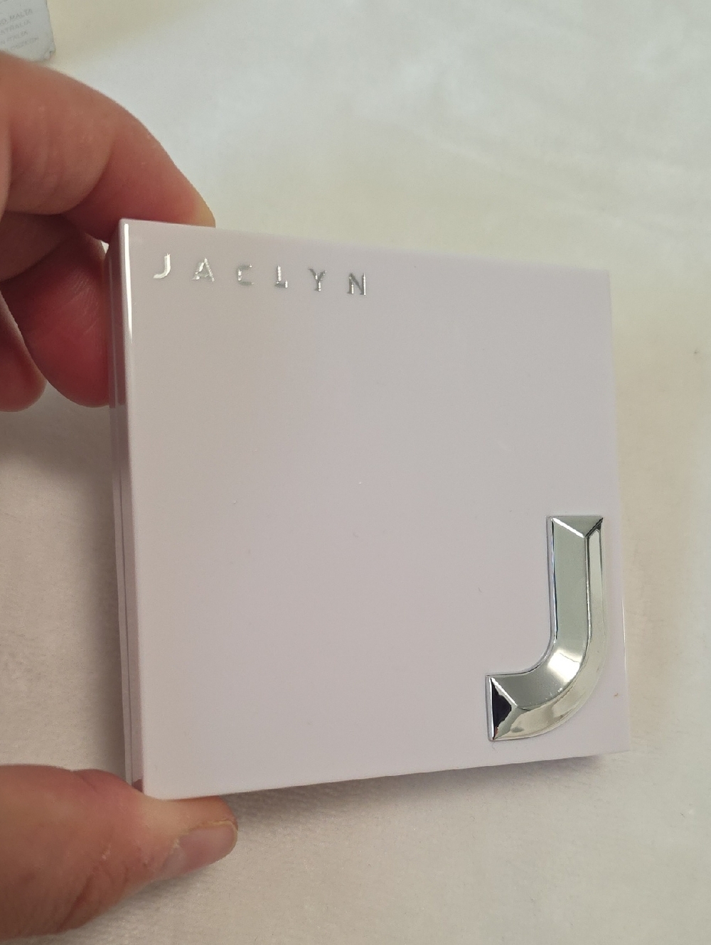 NIB JACLYN Cosmetics Translucent Setting Powder - Picture 6 of 9